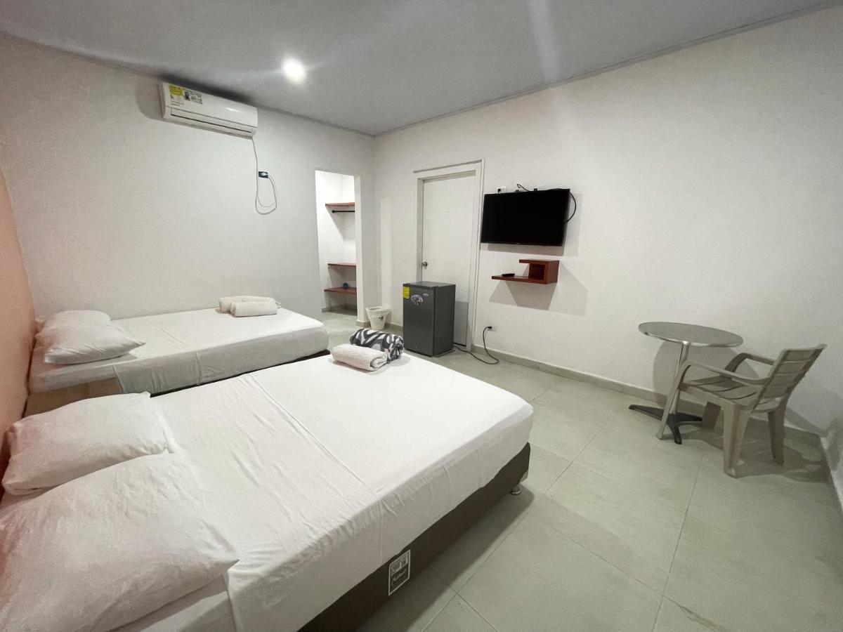 Apartahotel Caribe Diez San Andres  Exterior photo