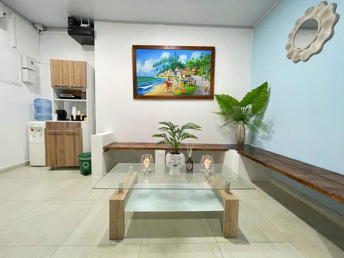 Apartahotel Caribe Diez San Andres  Exterior photo