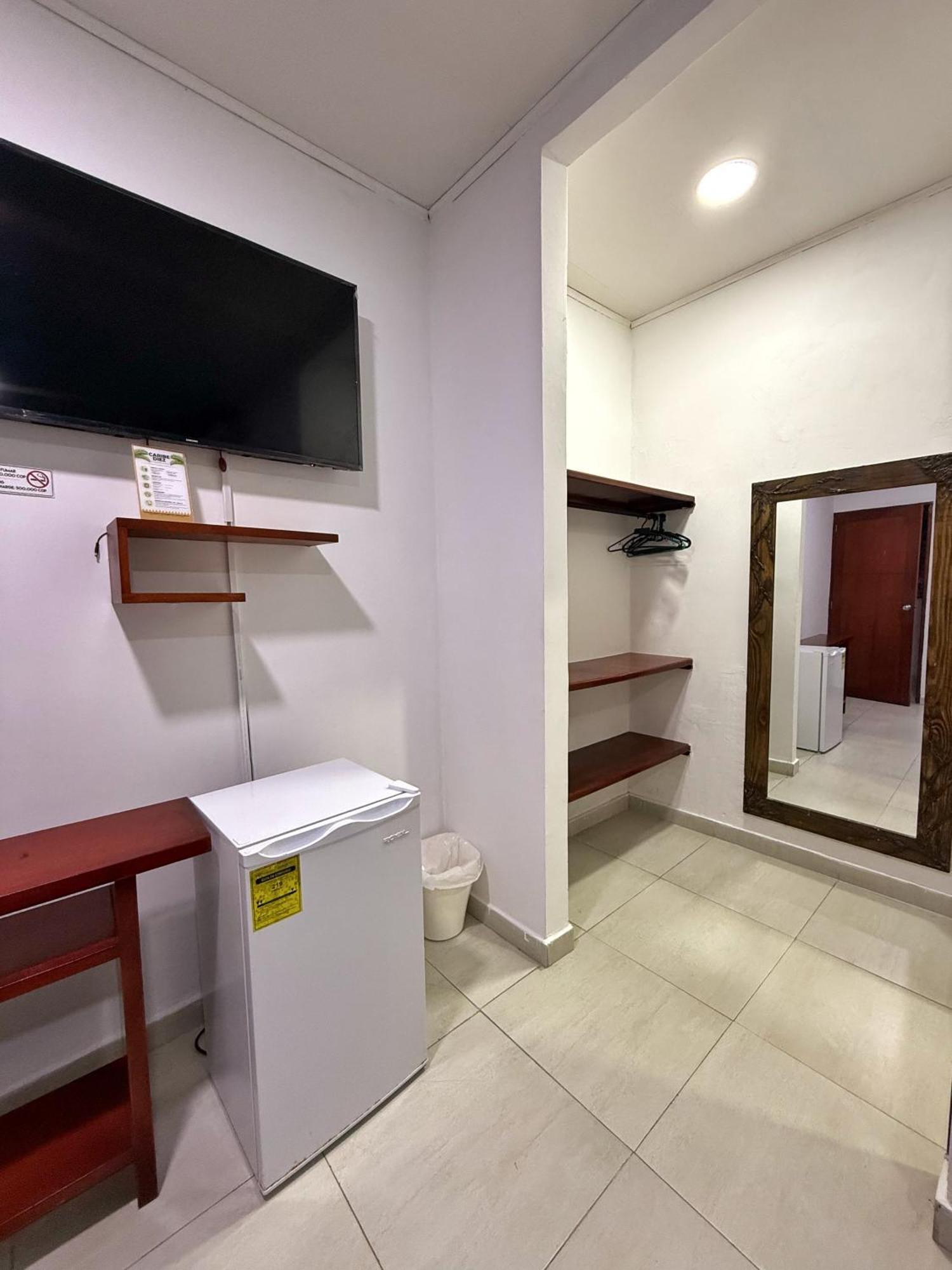Apartahotel Caribe Diez San Andres  Exterior photo