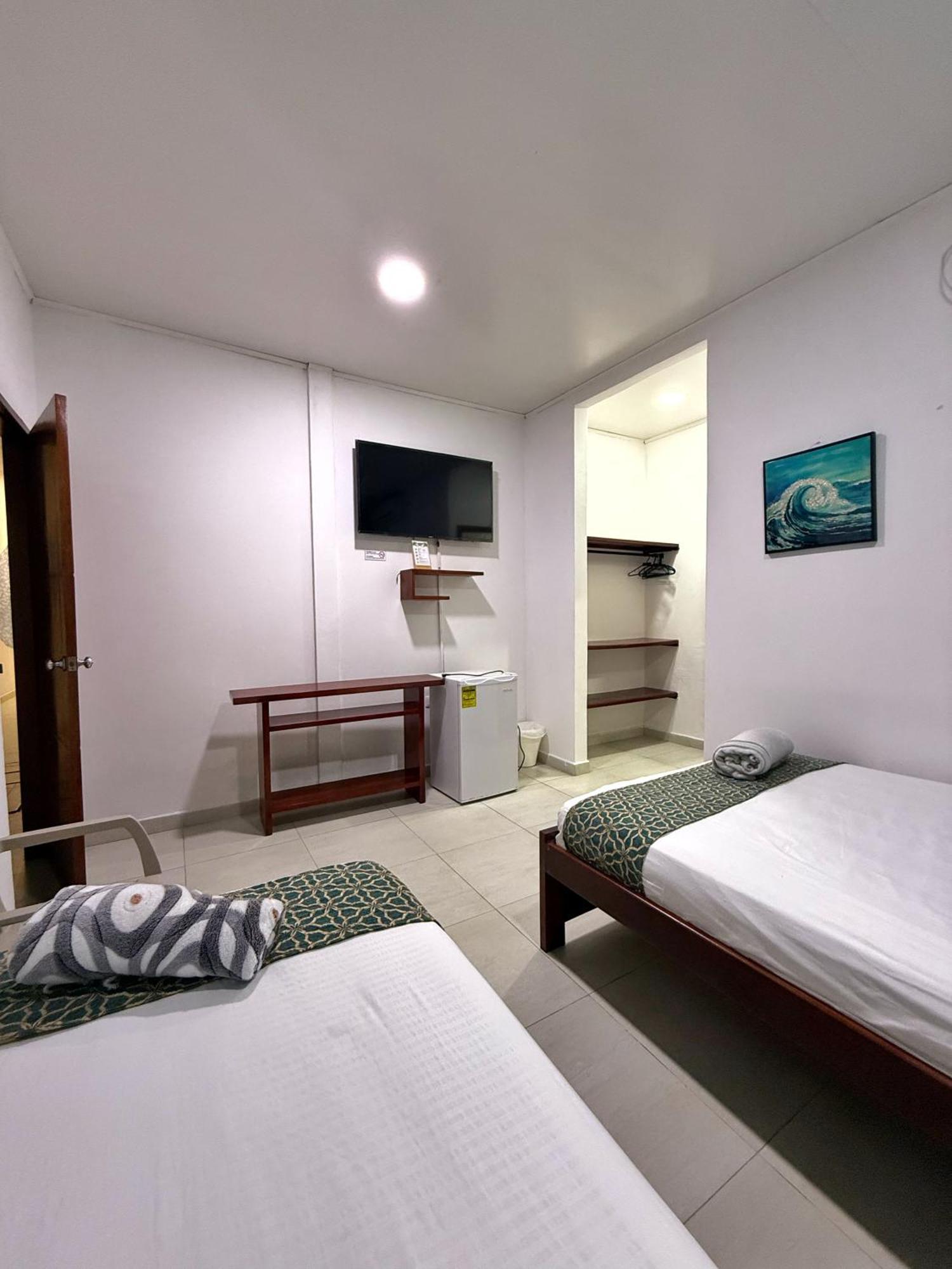 Apartahotel Caribe Diez San Andres  Exterior photo