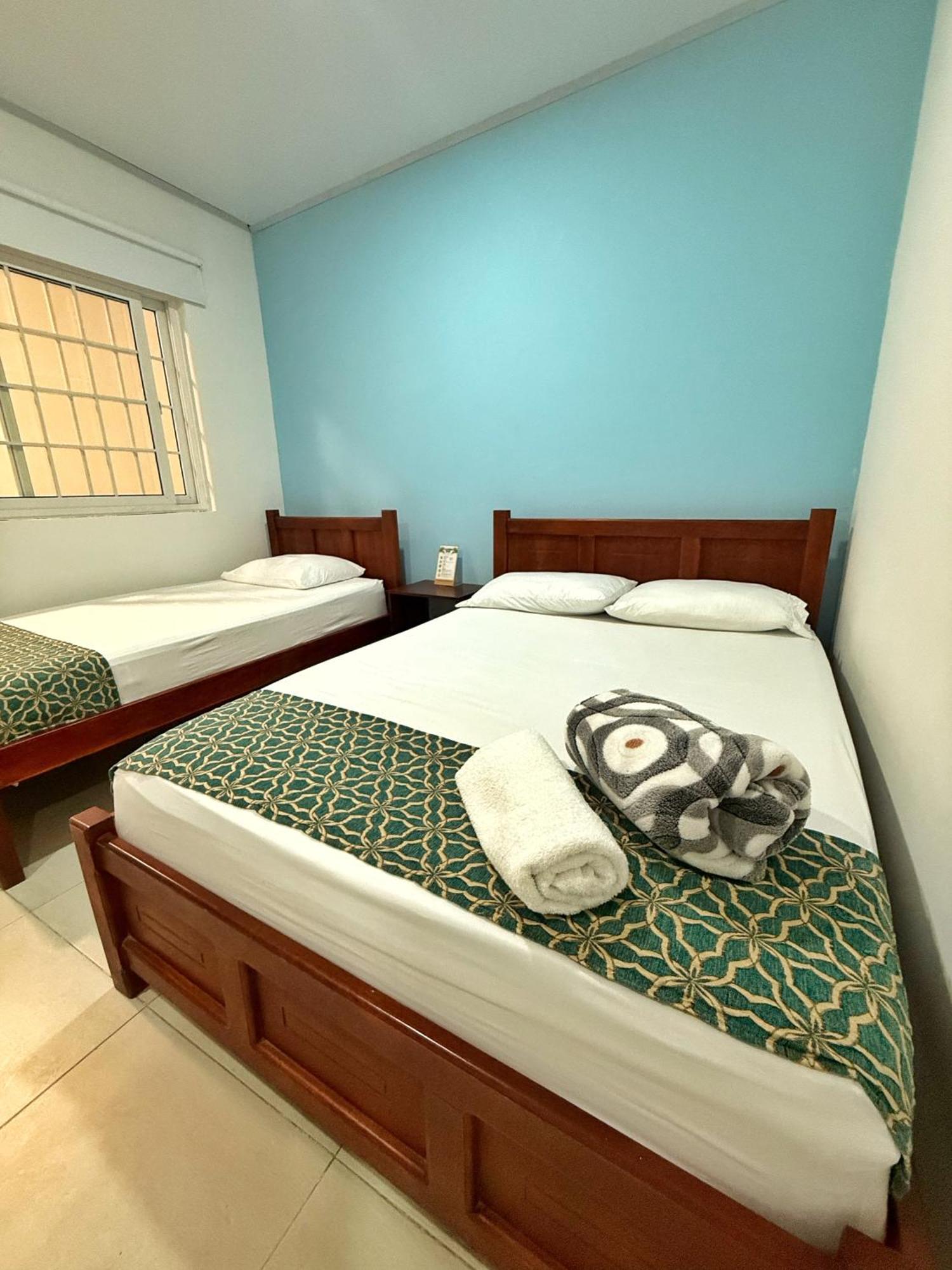Apartahotel Caribe Diez San Andres  Exterior photo