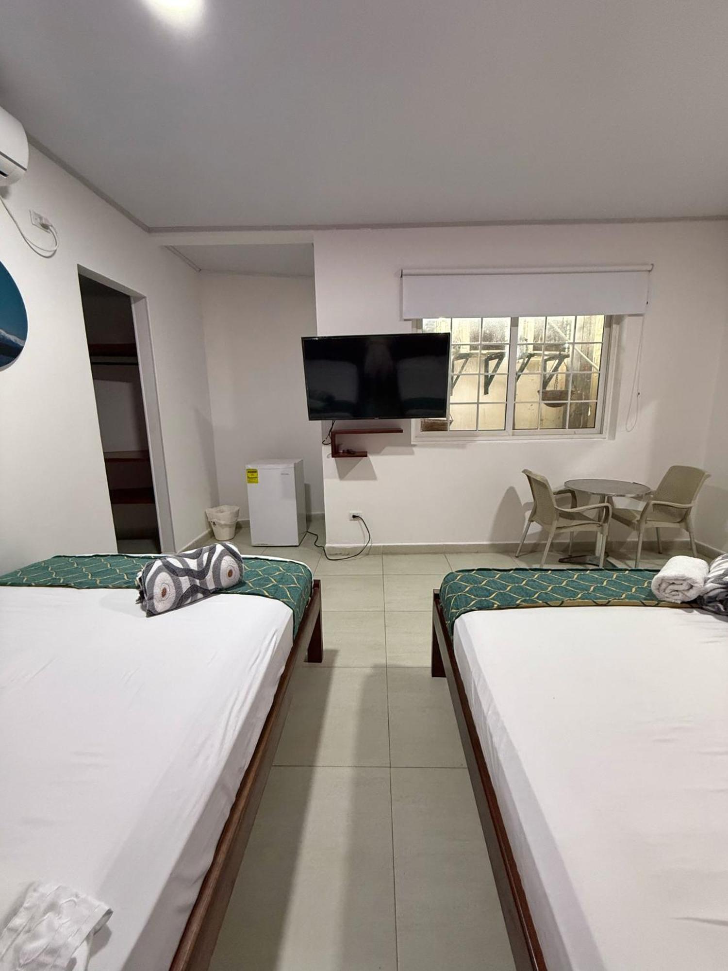 Apartahotel Caribe Diez San Andres  Exterior photo