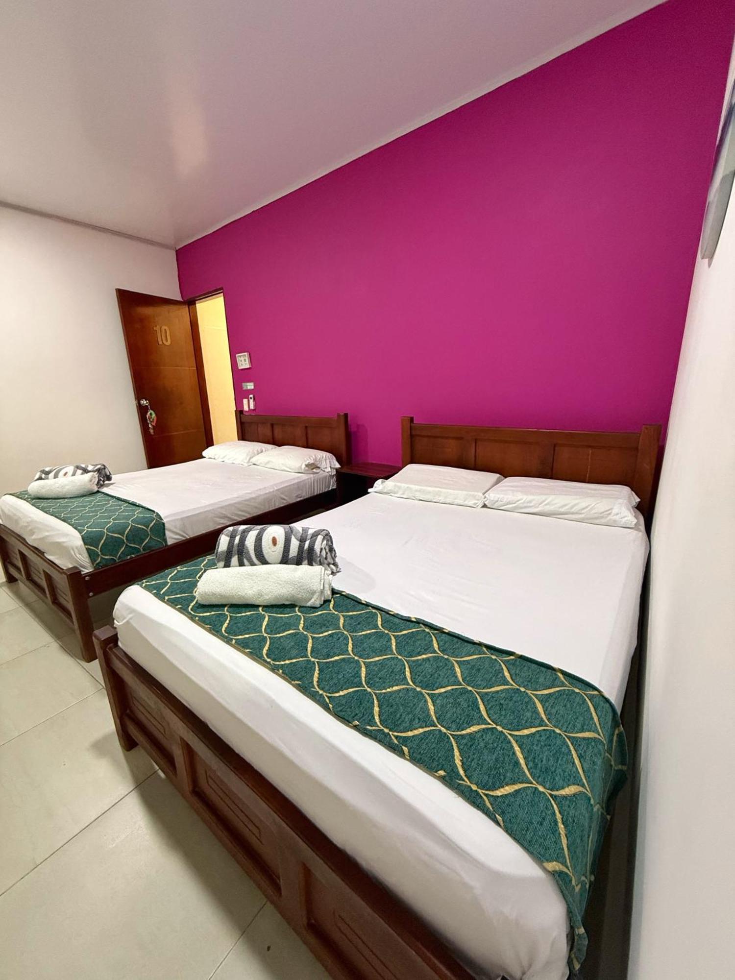 Apartahotel Caribe Diez San Andres  Exterior photo